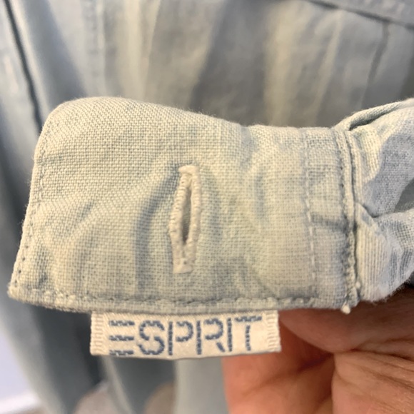 Esprit Sport Lt. Blue Chambray Button Down Shirt with Cargo Pockets, Size M - Picture 4 of 6